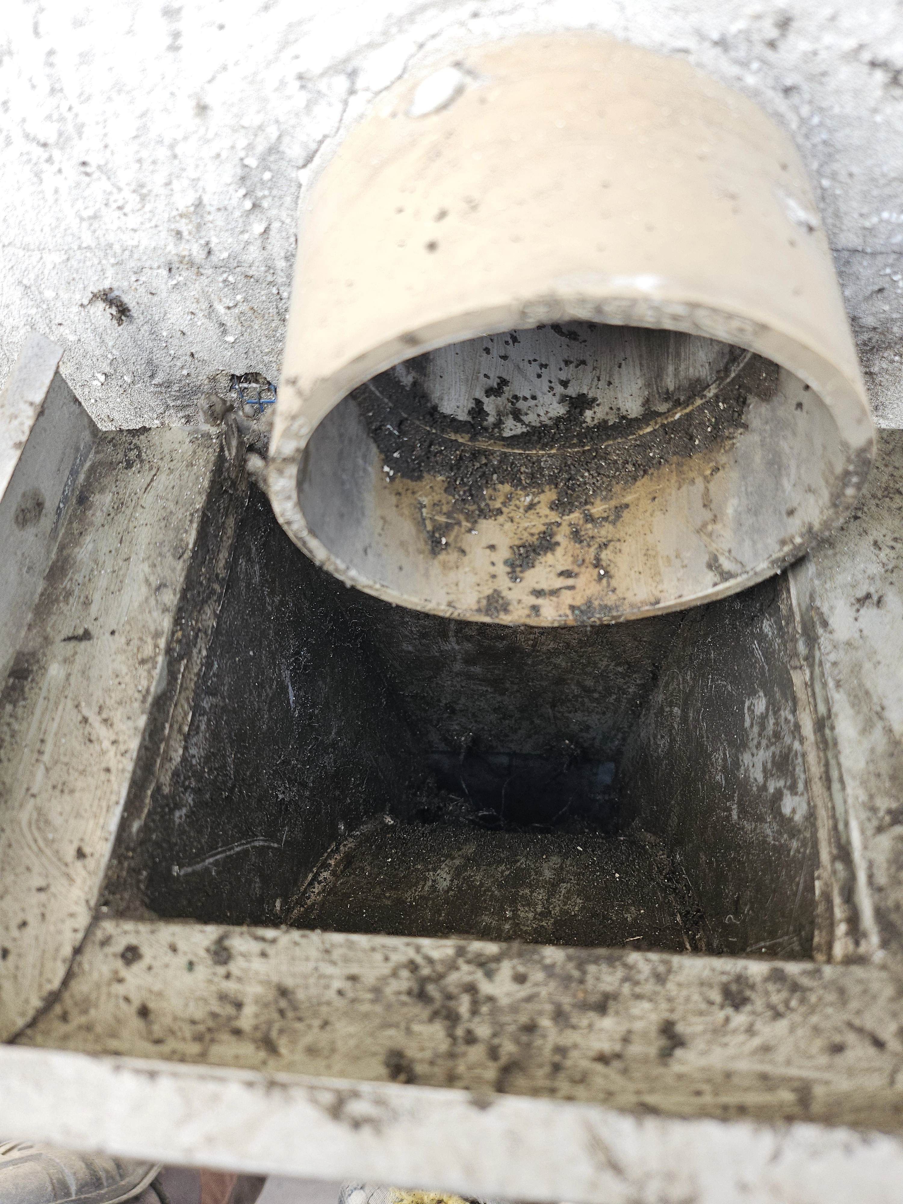 PVC 우수관 신규 교체 시공사례